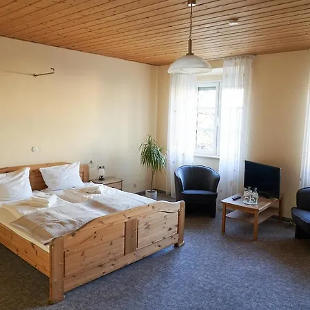 & Zur Post Hotel